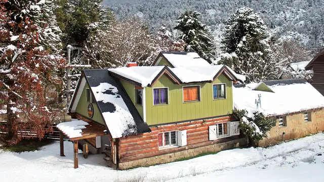 Alhue Patagonia Hostel