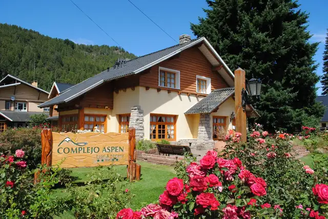 Hotel y Hostería Aspen Club