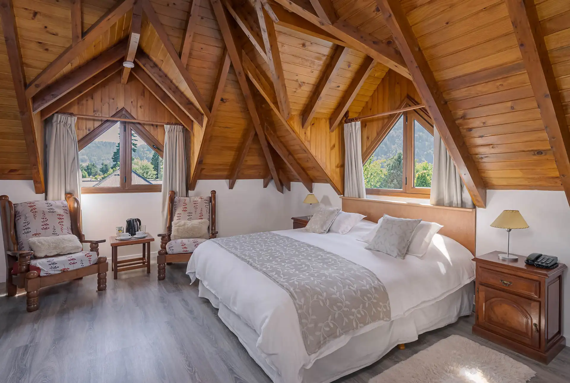 Le Chatelet Hotel