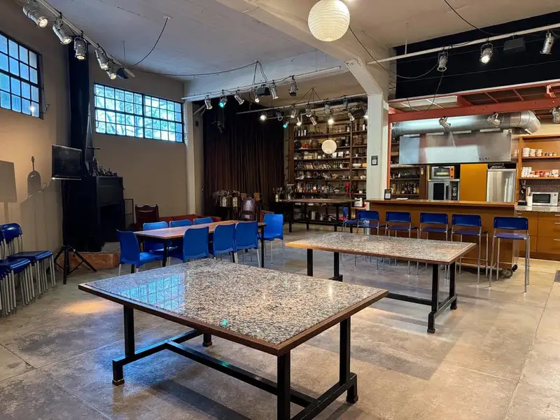 Espacio Azai