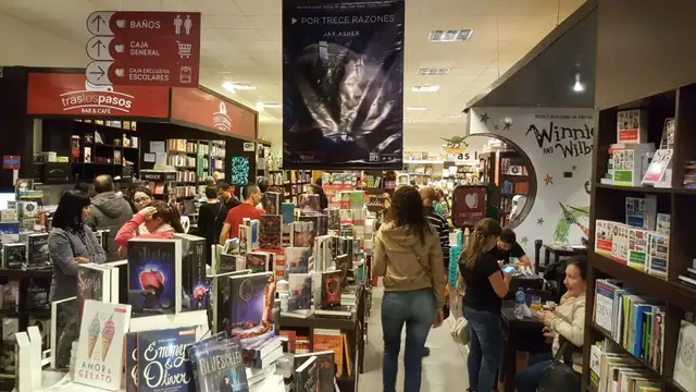Tras los Pasos